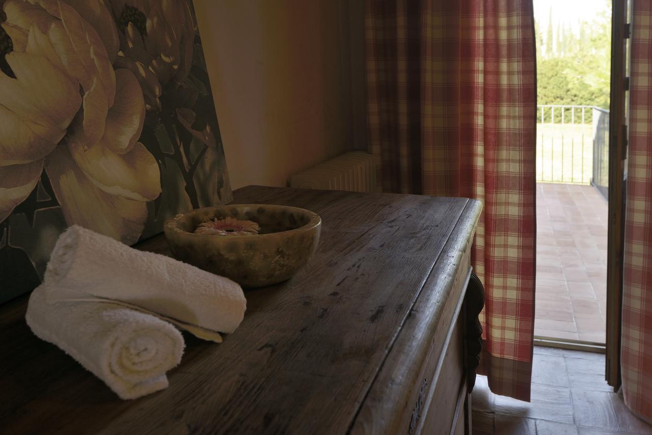 Contado San Lorenzo B&B And Wine Castilenti Buitenkant foto