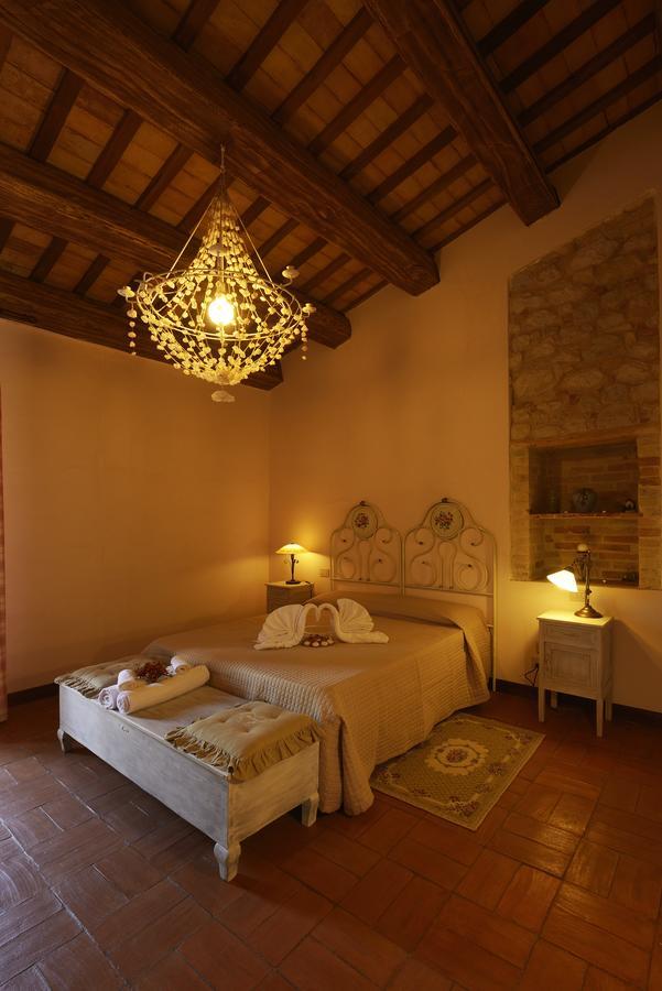 Contado San Lorenzo B&B And Wine Castilenti Buitenkant foto