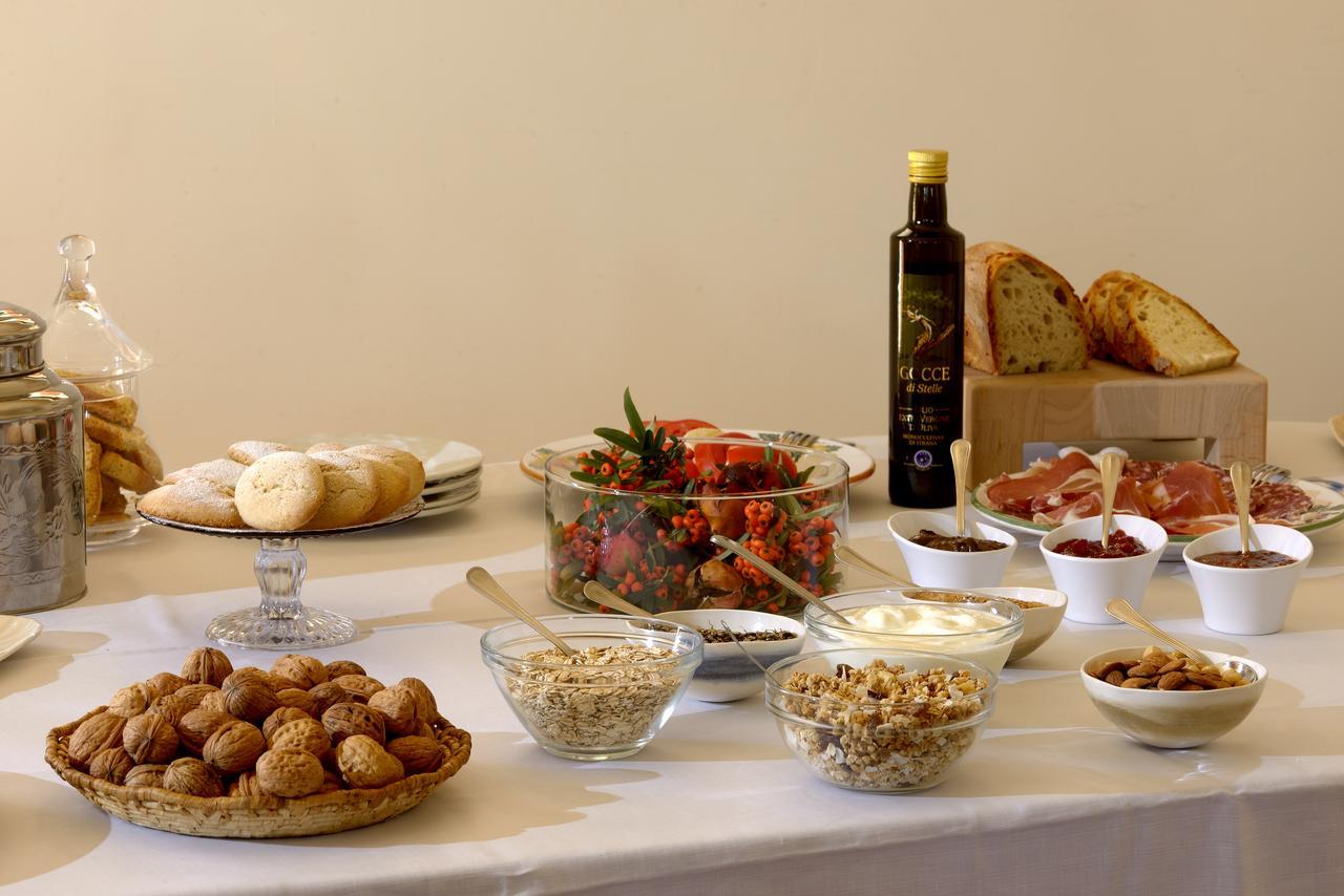 Contado San Lorenzo B&B And Wine Castilenti Buitenkant foto